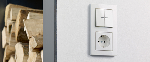 JUNG KNX Taster F 10 bei Elektro Ewert GbR in Wernigerode